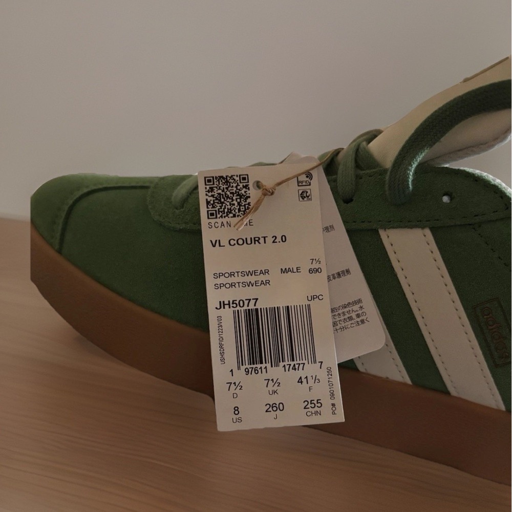 Adidas VL Court 2.0 Unisex M8/W9.5 Green NEW JH5077 Suede Gum Sole Sneakers - Picture 3 of 14